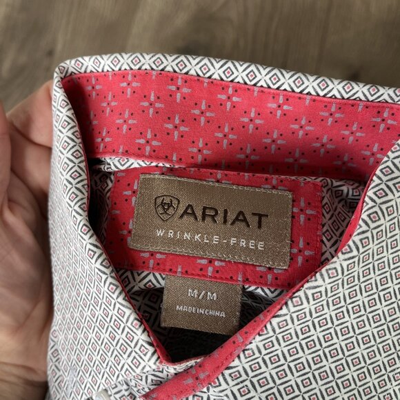 Ariat Button Down White Shirt Men's Medium Tan Joules Beckett Star Pattern LS - Picture 8 of 9